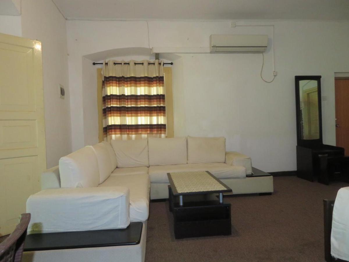 No.53 Apartment Katunayaka Екстериор снимка