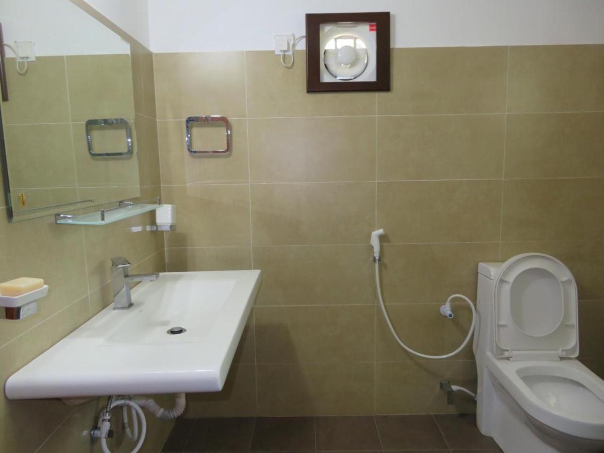 No.53 Apartment Katunayaka Екстериор снимка